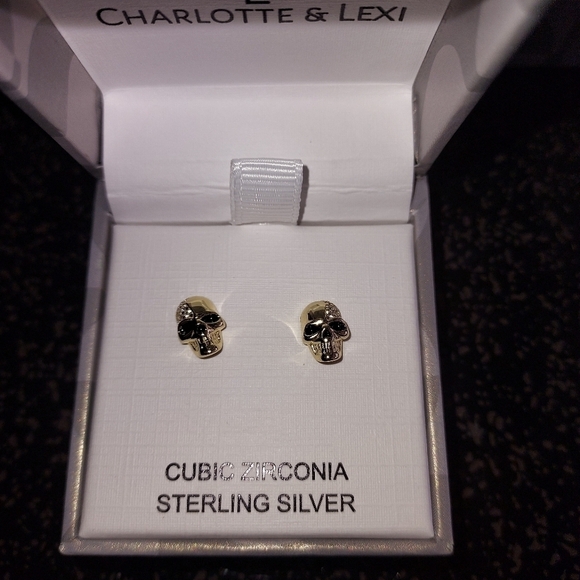 Charlotte and Lexi skull stud sterling silver earrings - Picture 4 of 8